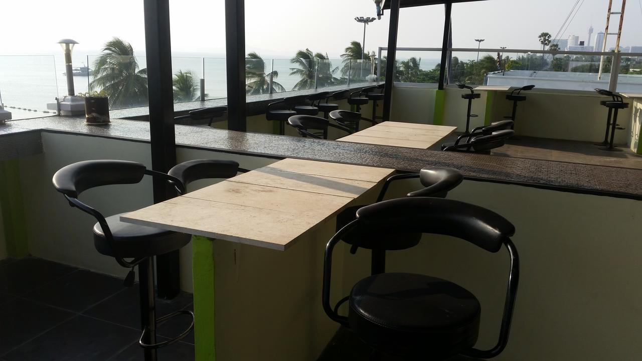 Barfly Pattaya Hotel Jomtien Beach Esterno foto