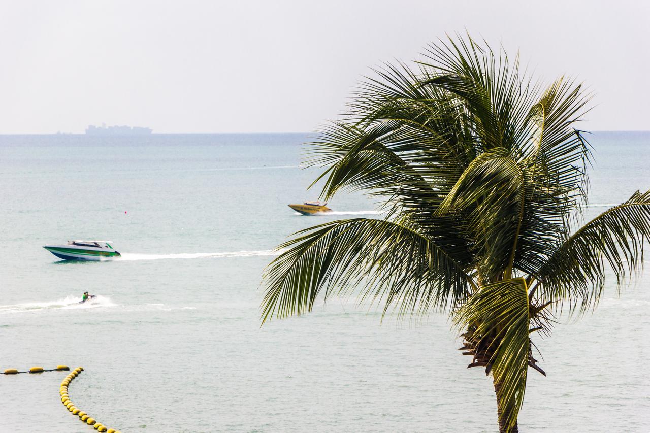 Barfly Pattaya Hotel Jomtien Beach Esterno foto